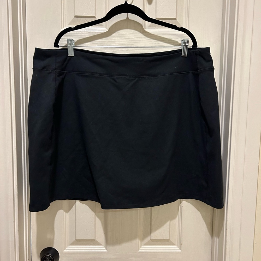 Lands' End Black Skort